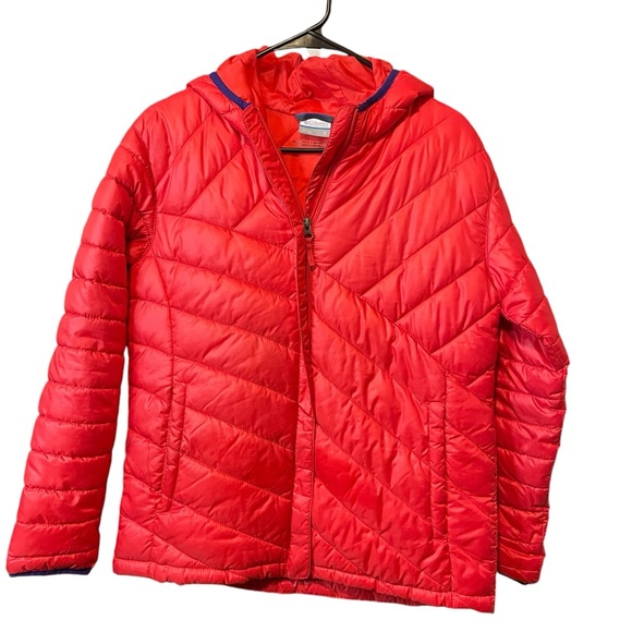 NWOT Columbia front zip puffer jacket with hood